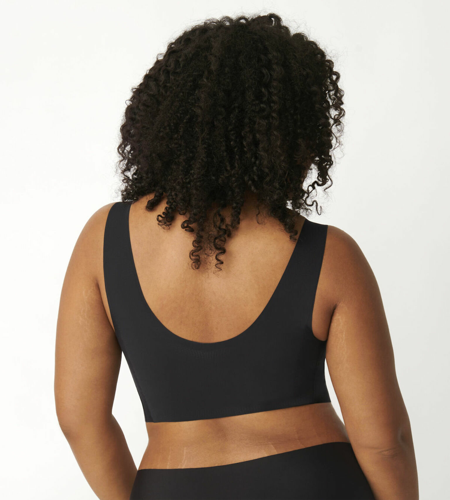 10186738_0004_5 Sloggi Zero Feel Bralette EX