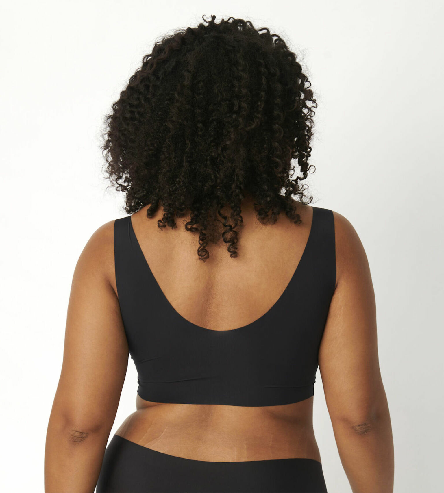 10186804_0004_5 Sloggi Zero Feel Top
