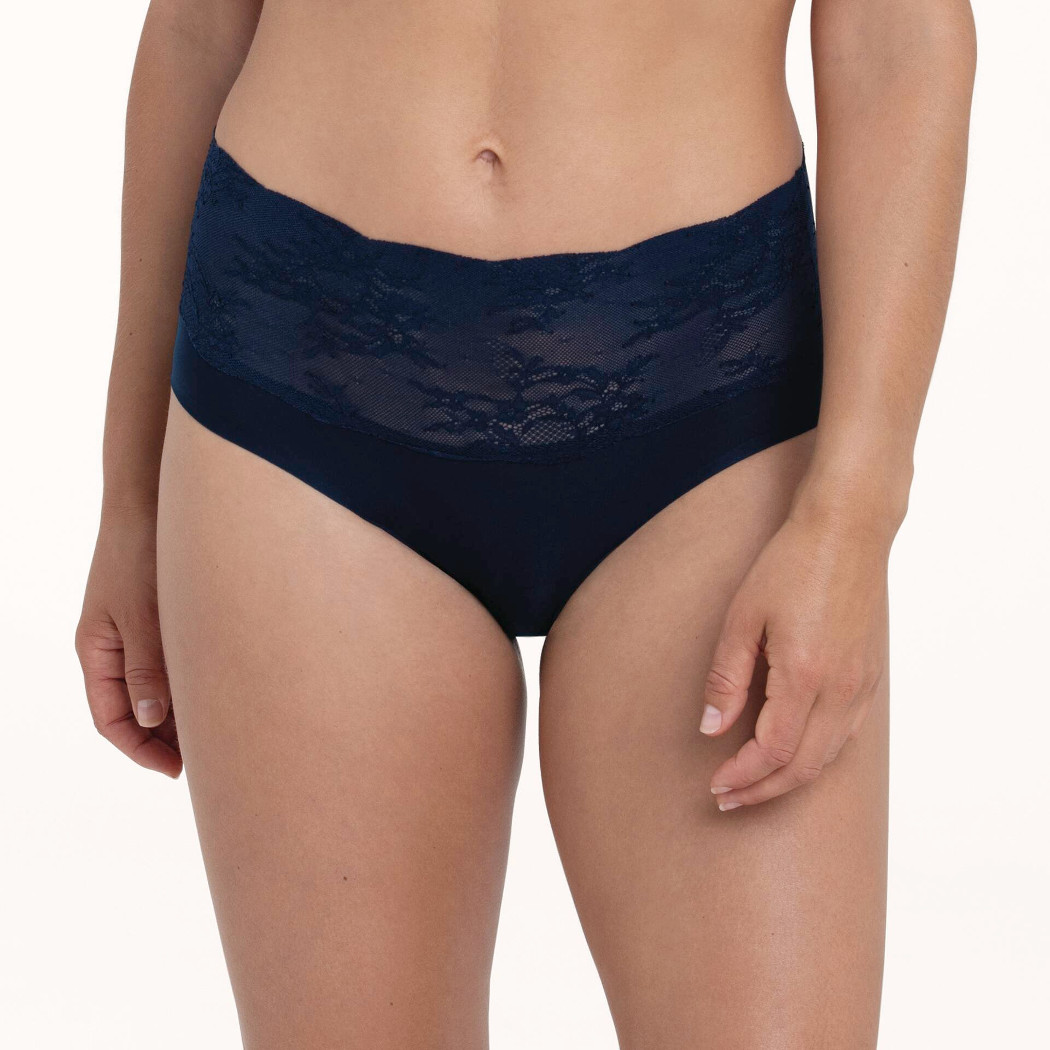 Anita Essential Lace Highwaist Pants