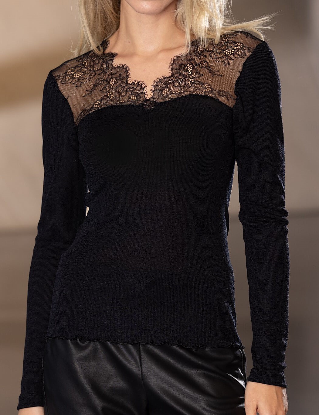 Nina von C. Damen Langarm Shirt mit Spitze schwarz