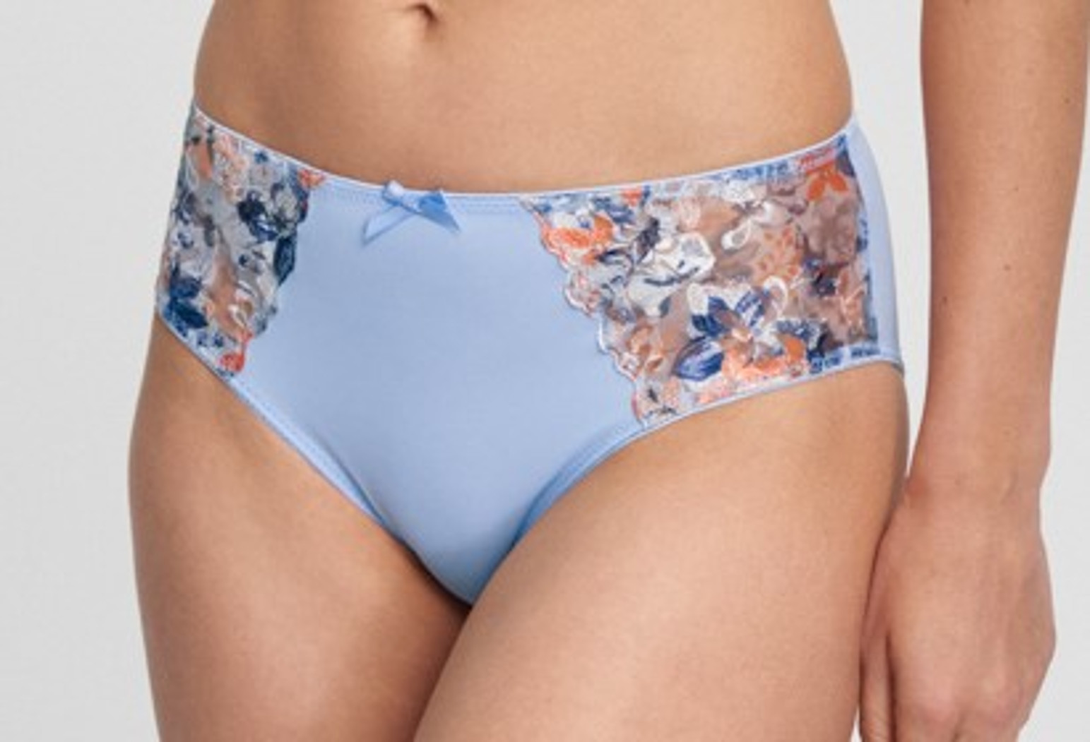 Susa Riva Damen Brief