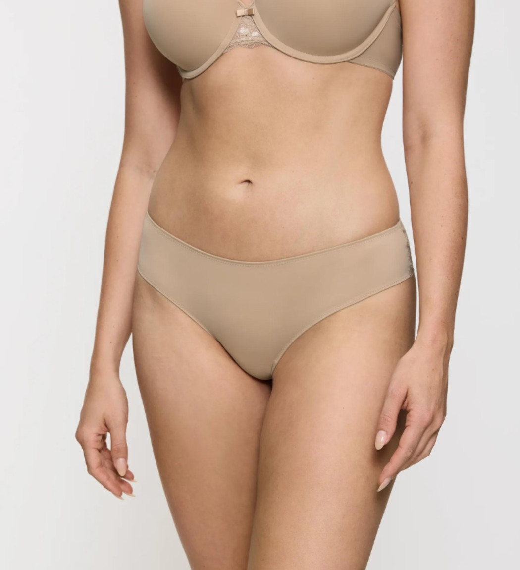 Triumph Lovely Micro Brazilian String