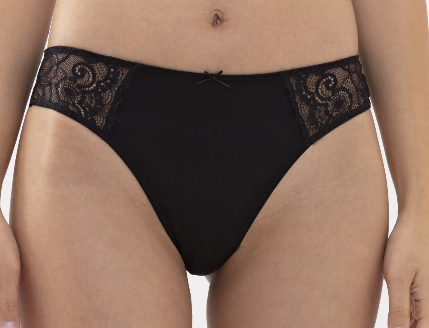 Mey Serie Amorous Damen String