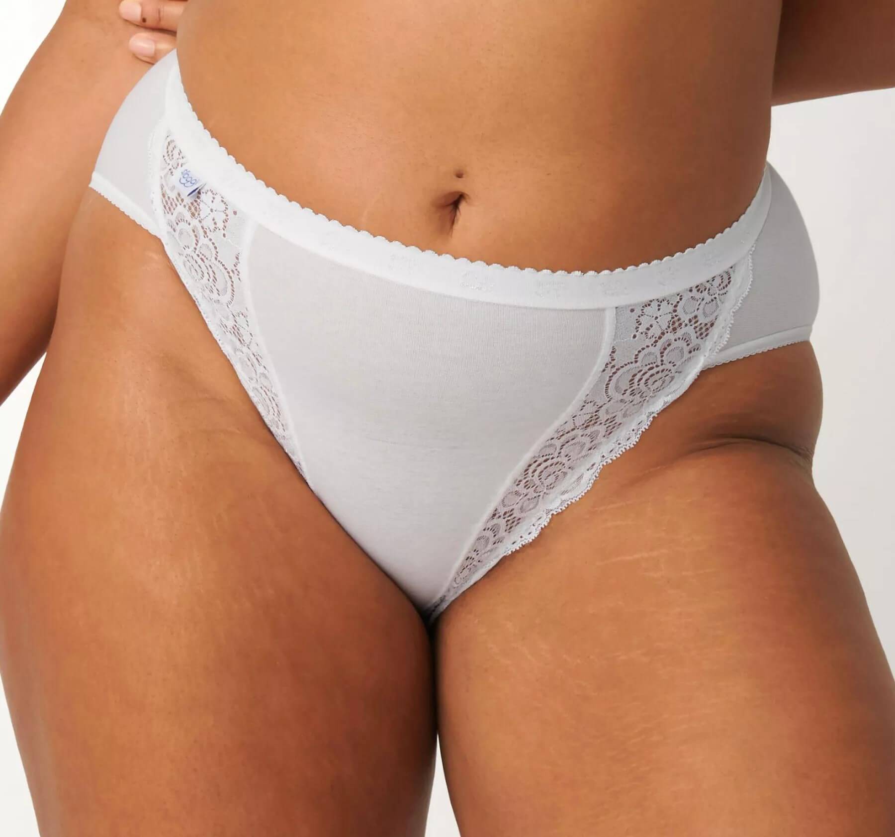 4er-Pack Sloggi Chic Damen Tai 4P 